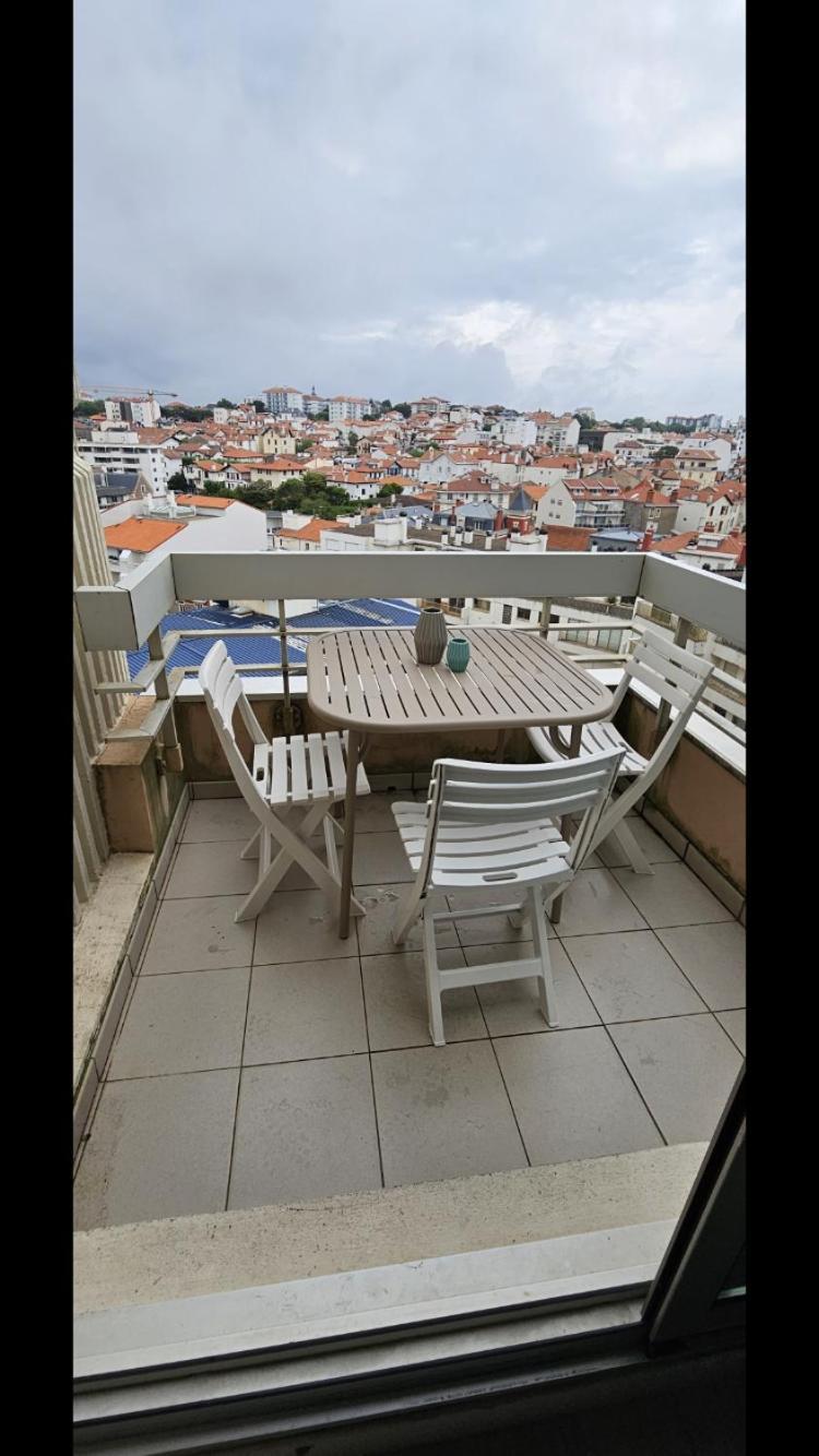 Studio Victoria Centre Grande Plage And Pool Biarritz Exterior photo